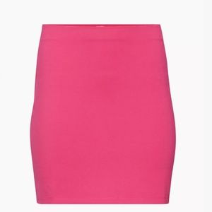 NWOT Sunday Best Aritzia Barbie Pink Nora Skirt